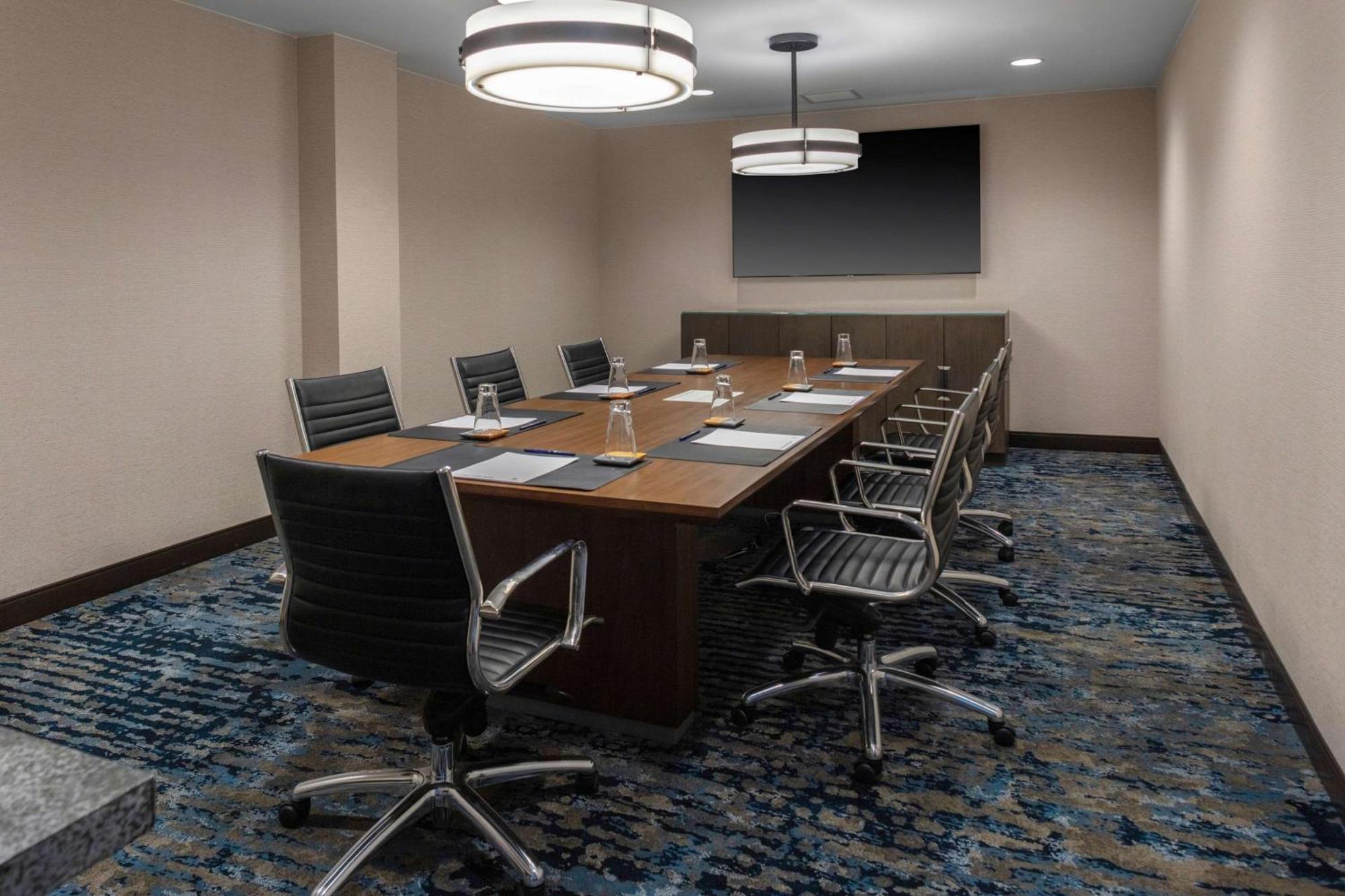 Doubletree By Hilton Hotel Burlington Vermont Extérieur photo