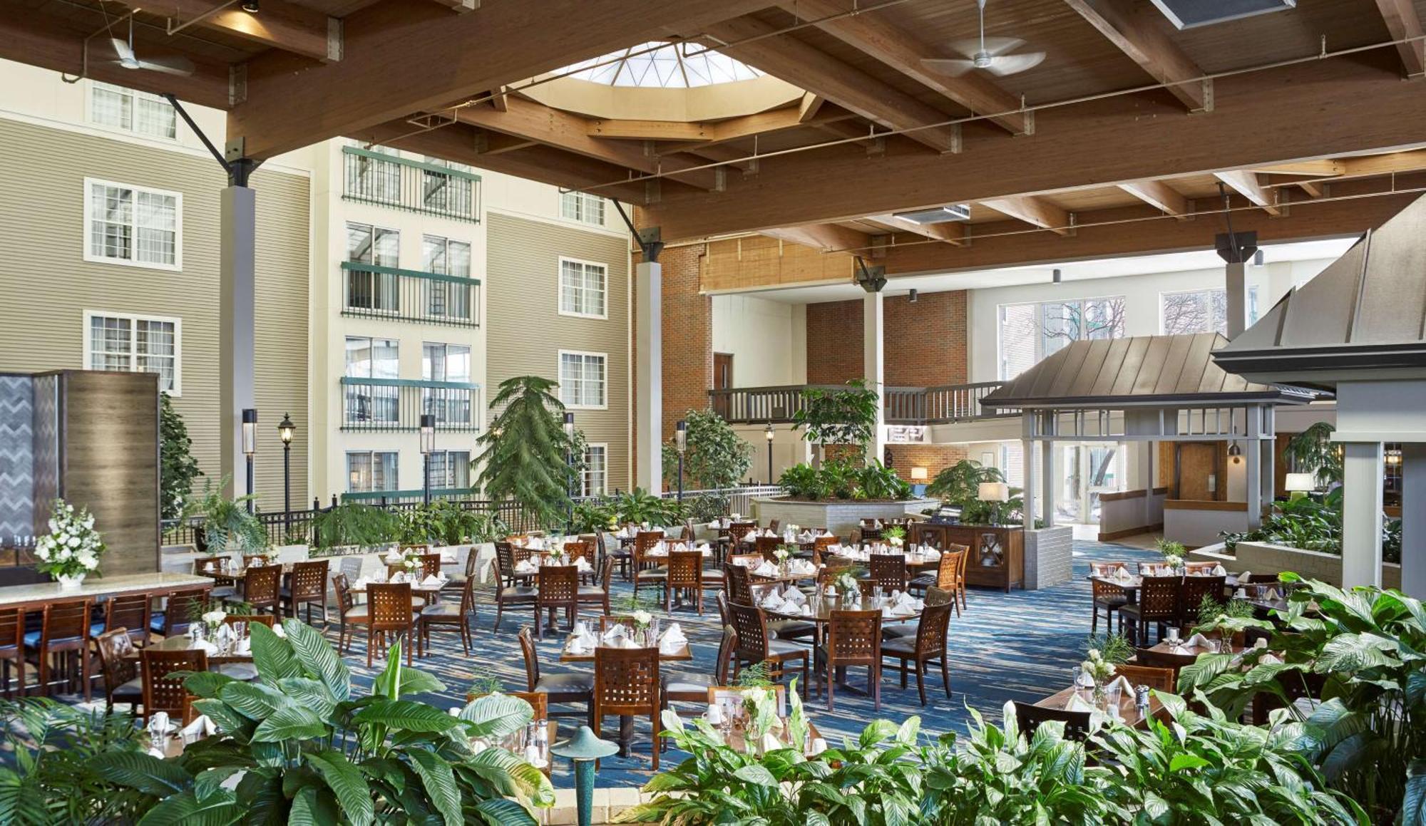 Doubletree By Hilton Hotel Burlington Vermont Extérieur photo