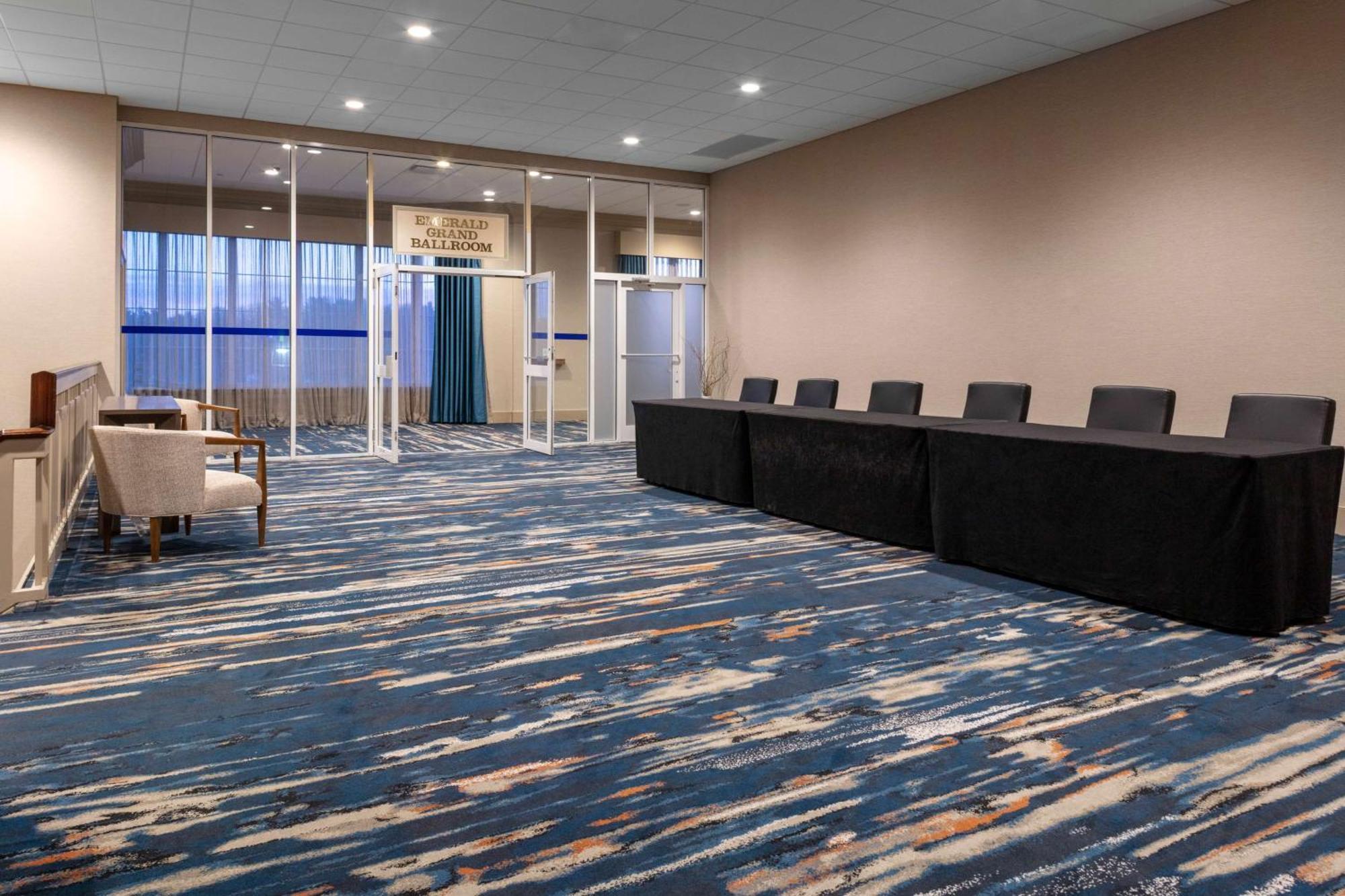 Doubletree By Hilton Hotel Burlington Vermont Extérieur photo