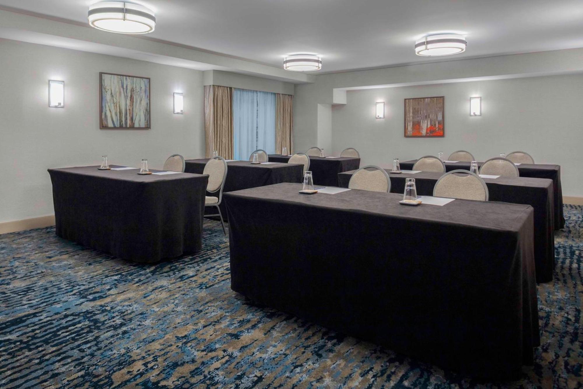 Doubletree By Hilton Hotel Burlington Vermont Extérieur photo