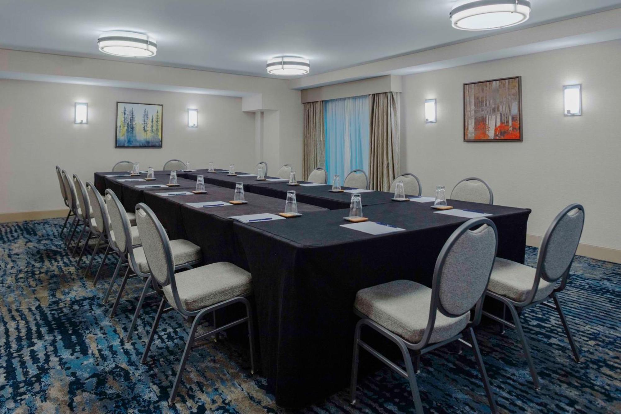 Doubletree By Hilton Hotel Burlington Vermont Extérieur photo