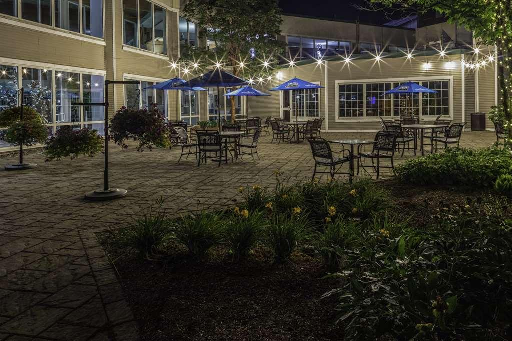 Doubletree By Hilton Hotel Burlington Vermont Extérieur photo
